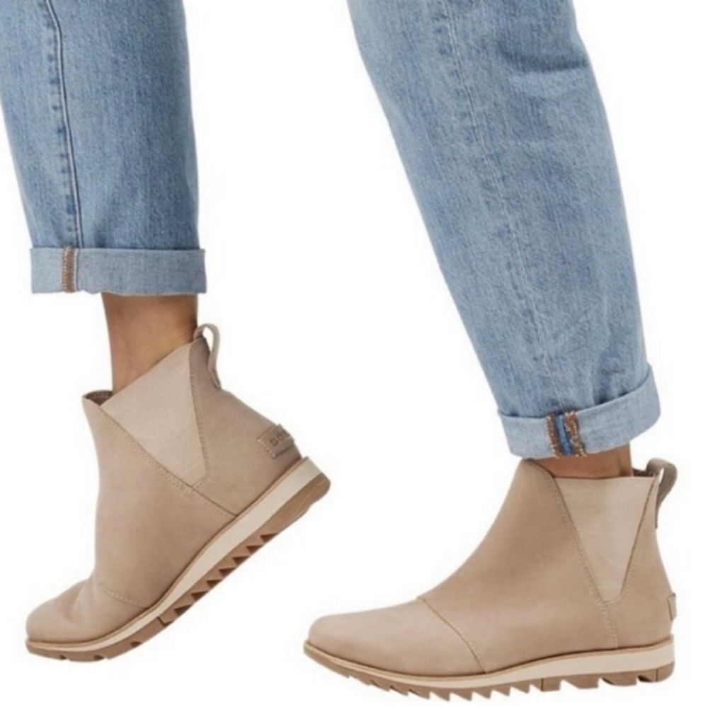 NWOB! SOREL Dove Grey Suede Harlow Chelsea Boots Waterproof Ankle Boots Booties